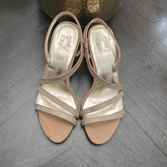 NATURALIZER Vanessa Strappy Sandals - Picture 5 of 13